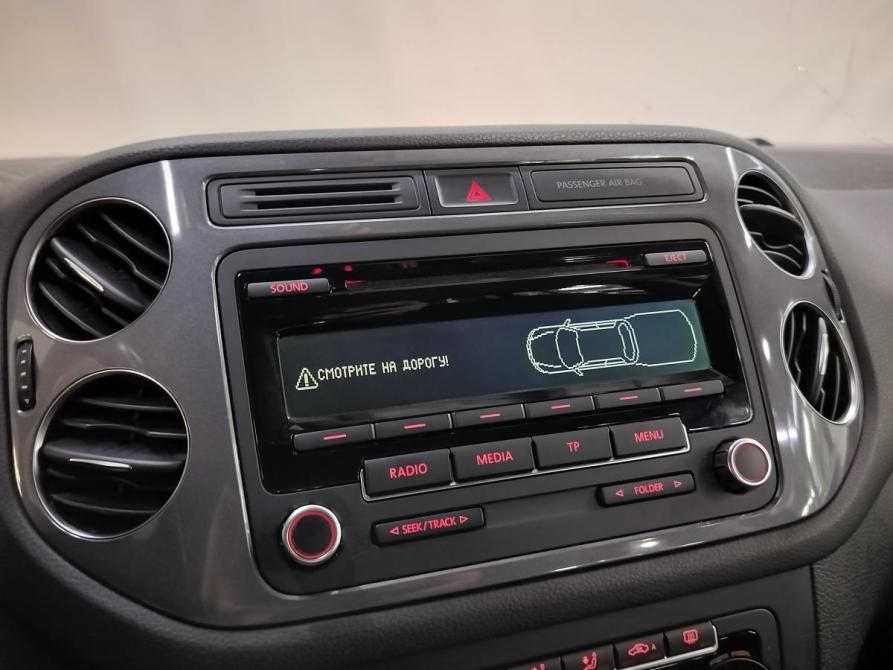 Volkswagen Tiguan I Рестайлинг Санкт-Петербург  - изображение 12