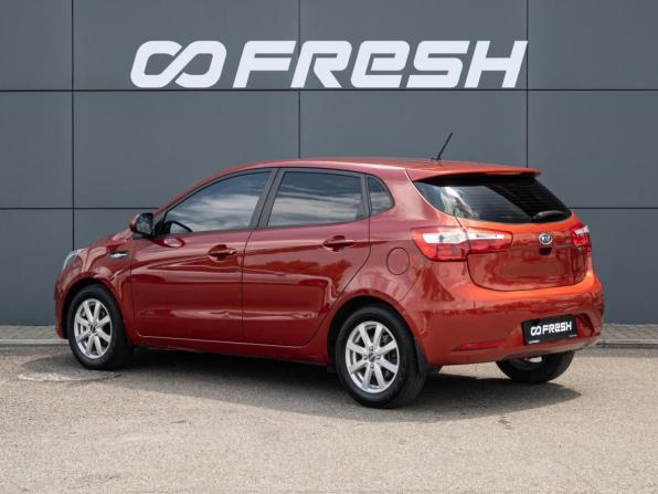 Kia Rio III с пробегом 2012 года, цена 695 000 рублей, 189400 км, хэтчбек, Автокод Объявления