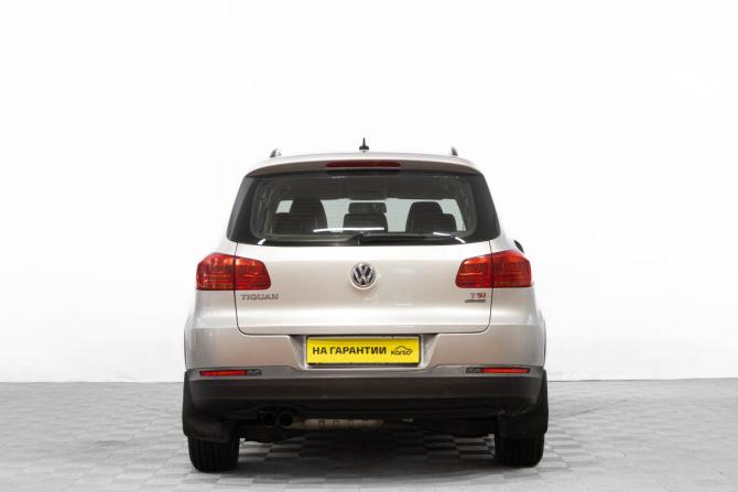 Volkswagen Tiguan I Рестайлинг с пробегом 2012 года, цена 1 449 000 рублей, 246000 км, внедорожник, Автокод Объявления
