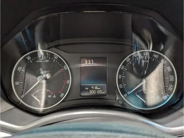 Skoda Octavia II (A5) Рестайлинг с пробегом 2011 года, цена 545 000 рублей, 300000 км, универсал, Автокод Объявления