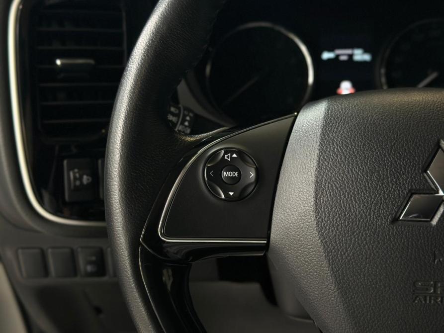 Mitsubishi Outlander III Рестайлинг 3 Санкт-Петербург  - изображение 18