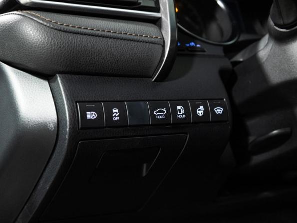 Toyota Camry VIII (XV70) с пробегом 2019 года, цена 2 039 585 рублей, 233000 км, седан, Автокод Объявления