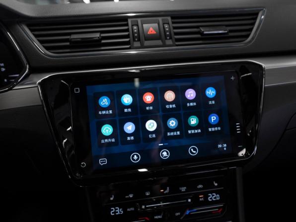 Skoda Superb III Рестайлинг с пробегом 2025 года, цена 3 350 000 рублей, 30 км, лифтбек, Автокод Объявления