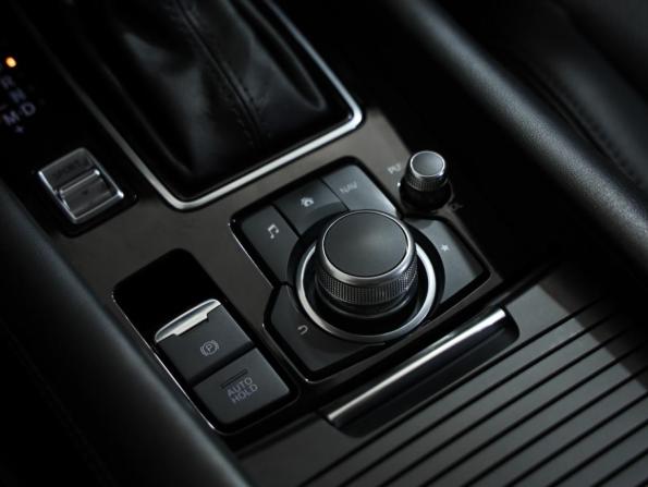 Mazda 6 III (GJ) Рестайлинг 2 с пробегом 2019 года, цена 2 349 000 рублей, 113635 км, седан, Автокод Объявления