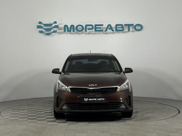 Kia Rio IV Рестайлинг с пробегом 2022 года, цена 1 250 000 рублей, 219264 км, седан, Автокод Объявления