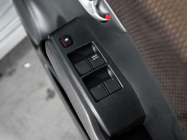 Honda Fit Shuttle I с пробегом 2011 года, цена 899 500 рублей, 129619 км, универсал, Автокод Объявления