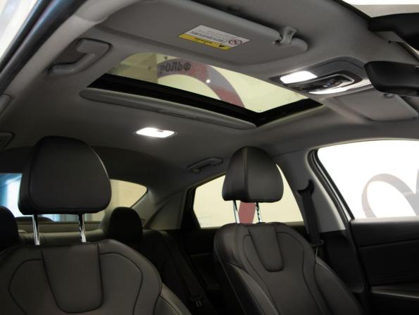 Hyundai Elantra VII (CN7) с пробегом 2022 года, цена 2 190 000 рублей, 55838 км, седан, Автокод Объявления
