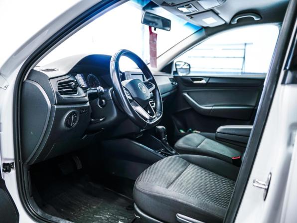 Volkswagen Polo VI с пробегом 2021 года, цена 1 500 000 рублей, 71773 км, лифтбек, Автокод Объявления