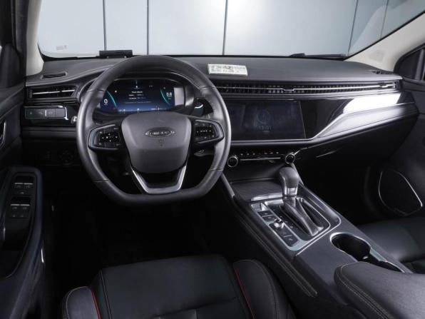 Omoda S5 с пробегом 2023 года, цена 1 579 999 рублей, 43892 км, седан, Автокод Объявления