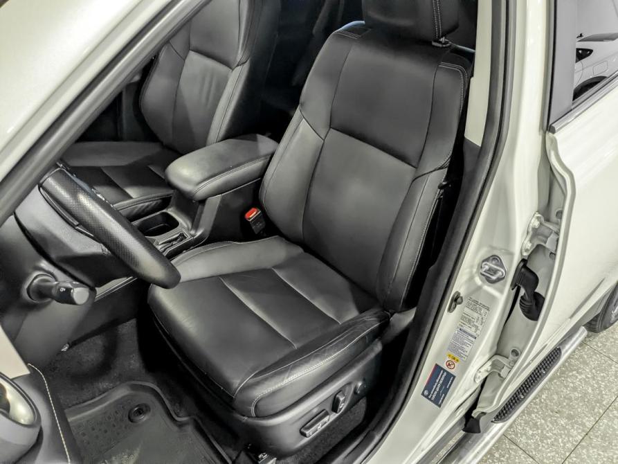 Toyota RAV4 IV (XA40) Москва  - изображение 20