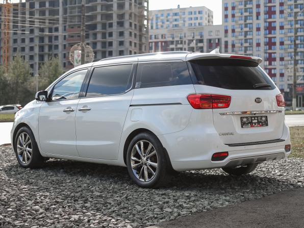 Kia Carnival III с пробегом 2019 года, цена 2 600 000 рублей, 141263 км, минивэн, Автокод Объявления