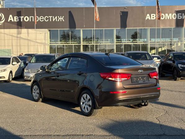 Kia Rio III Рестайлинг с пробегом 2017 года, цена 899 000 рублей, 170788 км, седан, Автокод Объявления