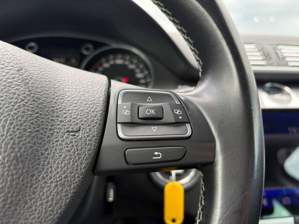 Volkswagen Passat B7 с пробегом 2014 года, цена 810 000 рублей, 218000 км, седан, Автокод Объявления