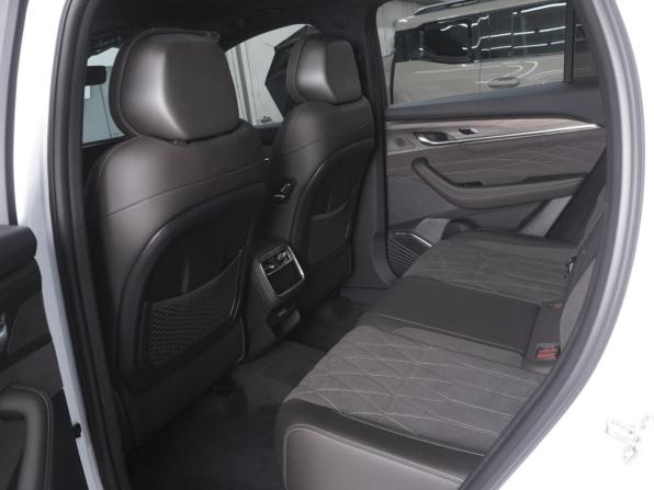 Geely Monjaro I Рестайлинг 2 с пробегом 2026 года, цена 4 570 000 рублей, 28 км, внедорожник, Автокод Объявления