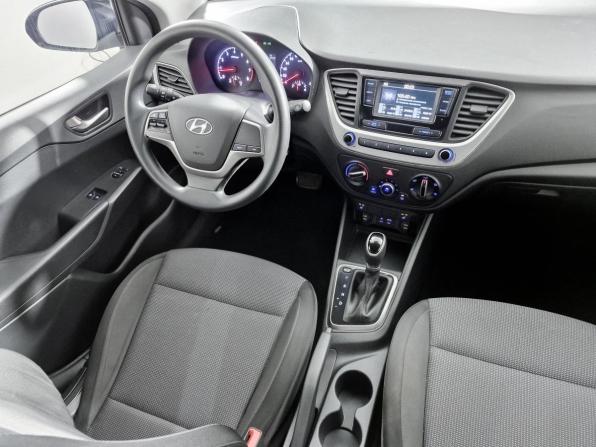 Hyundai Solaris II с пробегом 2017 года, цена 1 259 000 рублей, 157714 км, седан, Автокод Объявления
