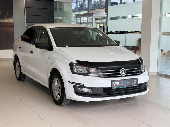 Volkswagen Polo V Рестайлинг с пробегом 2018 года, цена 1 057 000 рублей, 146858 км, седан, Автокод Объявления