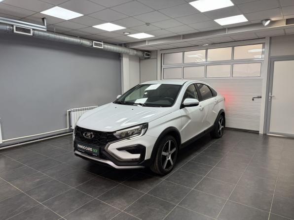 Lada (ВАЗ) Vesta I Рестайлинг (NG) с пробегом 2023 года, цена 1 400 000 рублей, 44232 км, седан, Автокод Объявления