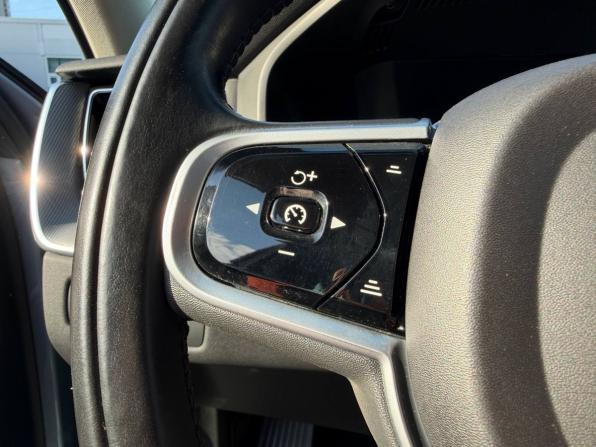 Volvo XC60 II с пробегом 2018 года, цена 3 385 000 рублей, 153000 км, внедорожник, Автокод Объявления