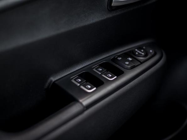 Kia Rio IV Рестайлинг с пробегом 2021 года, цена 1 590 000 рублей, 58347 км, хэтчбек, Автокод Объявления