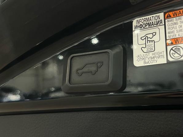 Toyota RAV4 IV (XA40) Рестайлинг с пробегом 2017 года, цена 2 630 000 рублей, 82666 км, внедорожник, Автокод Объявления