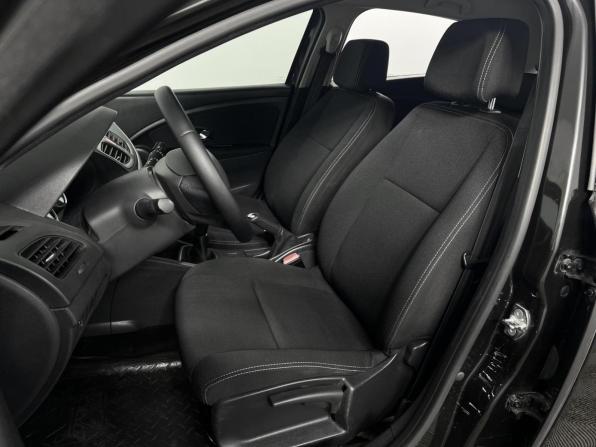 Renault Megane III Рестайлинг с пробегом 2014 года, цена 740 900 рублей, 137914 км, хэтчбек, Автокод Объявления