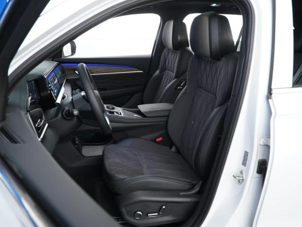 Geely Xingyue L I Рестайлинг с пробегом 2025 года, цена 4 390 055 рублей, 109 км, внедорожник, Автокод Объявления