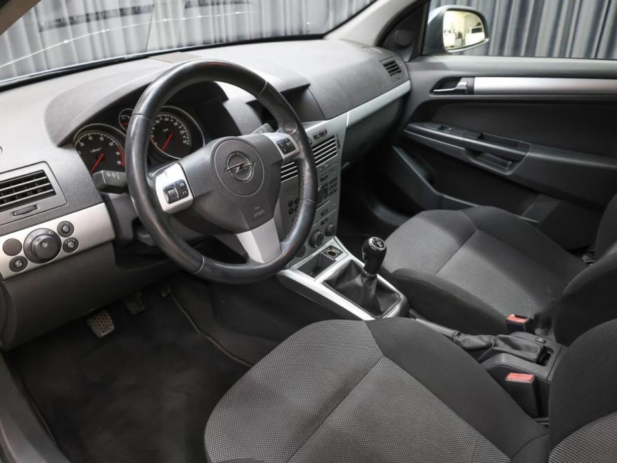 Opel Astra H Рестайлинг Москва  - изображение 16