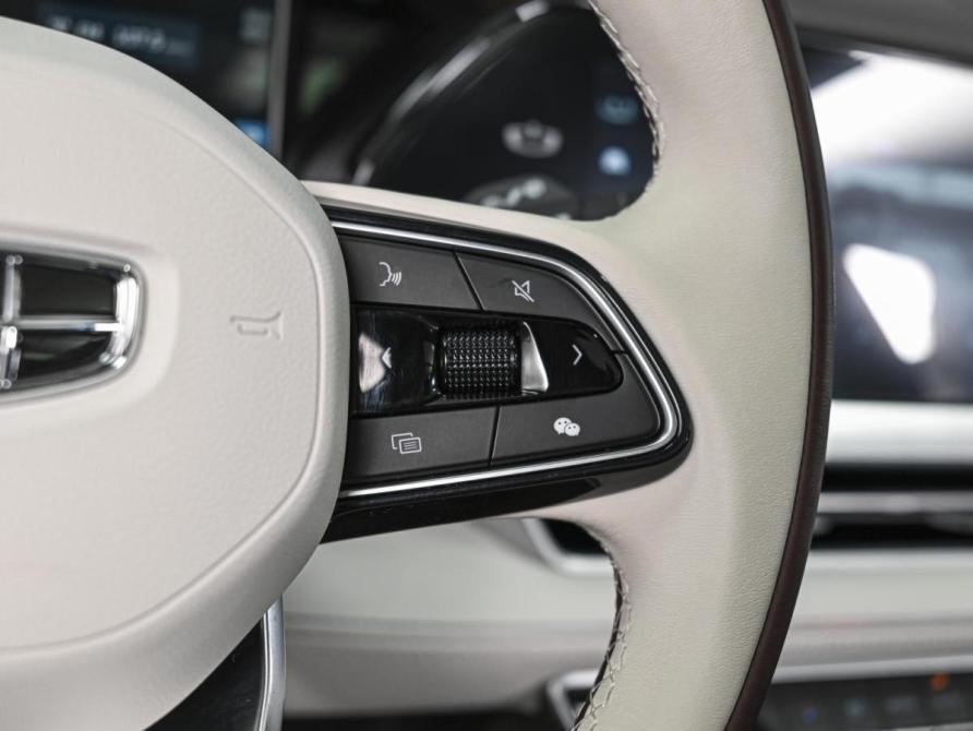 Geely Monjaro I Ставрополь  - изображение 21