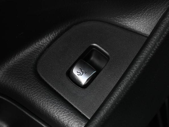 Mercedes-Benz E-Класс V (W213 S213 C238) с пробегом 2018 года, цена 3 190 000 рублей, 150101 км, седан, Автокод Объявления