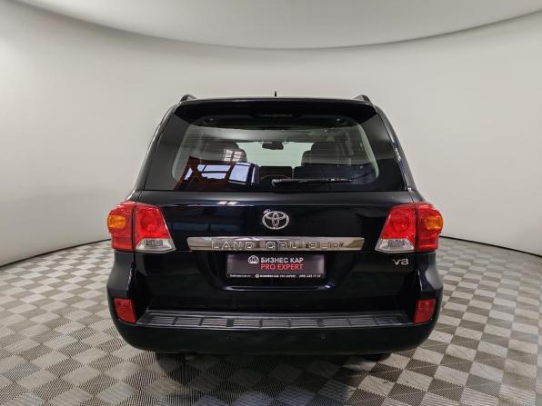 Toyota Land Cruiser 200 Series Рестайлинг 1 с пробегом 2015 года, цена 4 520 000 рублей, 185277 км, внедорожник, Автокод Объявления