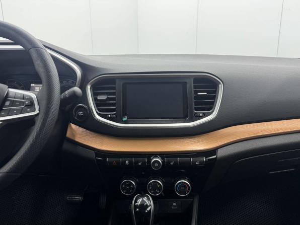 Lada (ВАЗ) Vesta I Рестайлинг (NG) с пробегом 2024 года, цена 1 529 000 рублей, 11142 км, универсал, Автокод Объявления