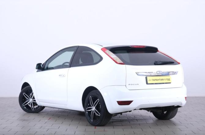 Ford Focus II Рестайлинг с пробегом 2008 года, цена 599 000 рублей, 274626 км, хэтчбек, Автокод Объявления