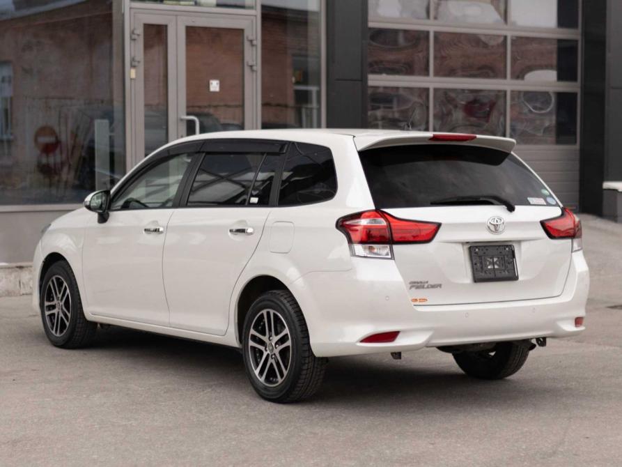 Toyota Corolla XI (E160 E170) Рестайлинг 2 Новосибирск  - изображение 7