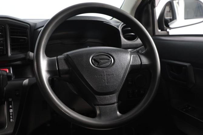 Daihatsu Mira e:S II с пробегом 2020 года, цена 659 000 рублей, 142416 км, хэтчбек, Автокод Объявления