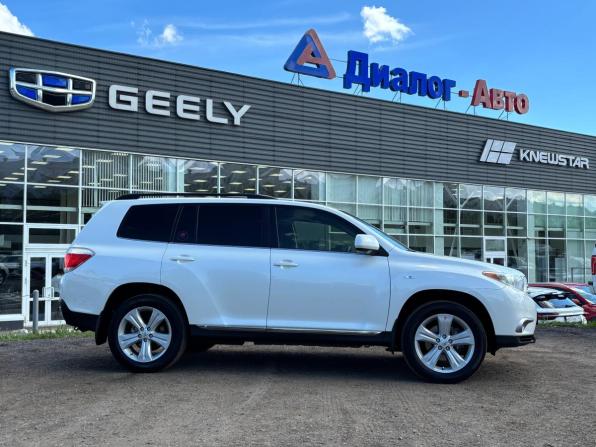 Toyota Highlander II (XU40) Рестайлинг с пробегом 2012 года, цена 2 300 000 рублей, 91727 км, внедорожник, Автокод Объявления