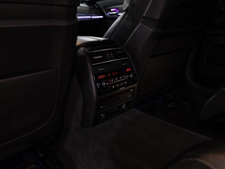 BMW 7 серии V (F01/F02/F04) Рестайлинг Санкт-Петербург  - изображение 32