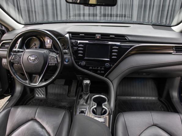 Toyota Camry VIII (XV70) с пробегом 2018 года, цена 2 849 000 рублей, 90658 км, седан, Автокод Объявления