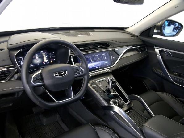 Geely Atlas Pro с пробегом 2023 года, цена 2 135 000 рублей, 61858 км, внедорожник, Автокод Объявления