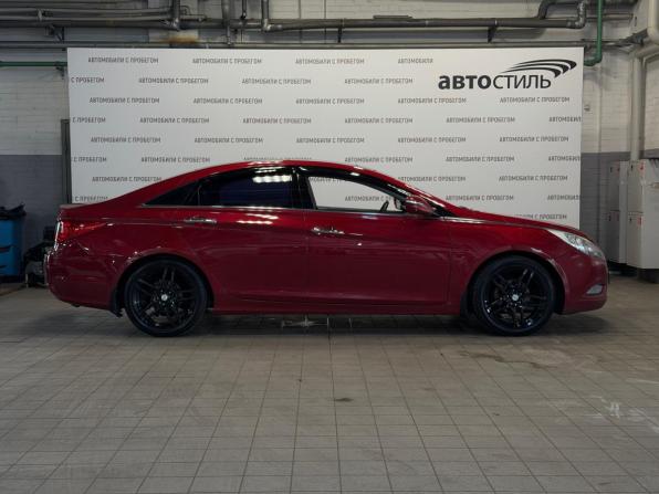 Hyundai Sonata VI (YF) с пробегом 2011 года, цена 949 000 рублей, 213136 км, седан, Автокод Объявления