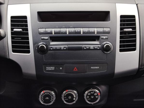 Mitsubishi Outlander II Рестайлинг с пробегом 2011 года, цена 1 339 000 рублей, 157200 км, внедорожник, Автокод Объявления