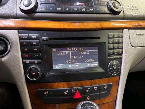 Mercedes-Benz E-Класс III (W211 S211) Рестайлинг с пробегом 2008 года, цена 889 000 рублей, 239821 км, седан, Автокод Объявления