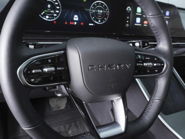 Omoda C5 I с пробегом 2022 года, цена 1 790 000 рублей, 46649 км, внедорожник, Автокод Объявления