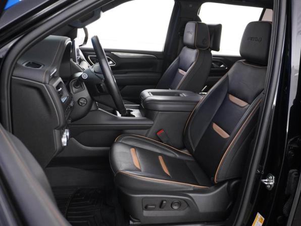 GMC Yukon V с пробегом 2023 года, цена 8 850 000 рублей, 70747 км, внедорожник, Автокод Объявления