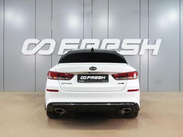 Kia Optima IV Рестайлинг с пробегом 2018 года, цена 1 799 000 рублей, 242053 км, седан, Автокод Объявления
