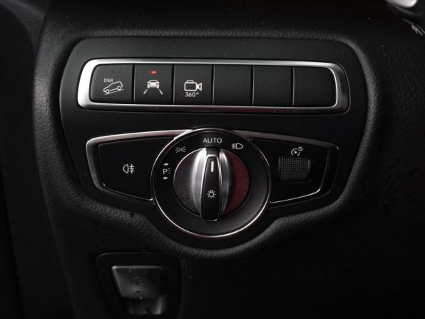 Mercedes-Benz V-Класс III (W447) Рестайлинг с пробегом 2019 года, цена 6 679 000 рублей, 119501 км, минивэн, Автокод Объявления