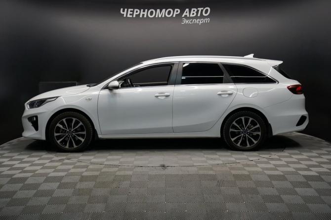 Kia Ceed III с пробегом 2021 года, цена 1 998 000 рублей, 76670 км, универсал, Автокод Объявления