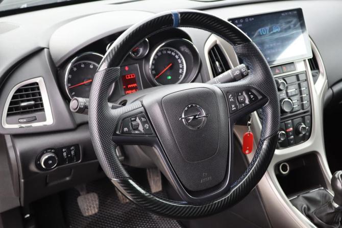 Opel Astra J с пробегом 2010 года, цена 479 000 рублей, 197000 км, хэтчбек, Автокод Объявления