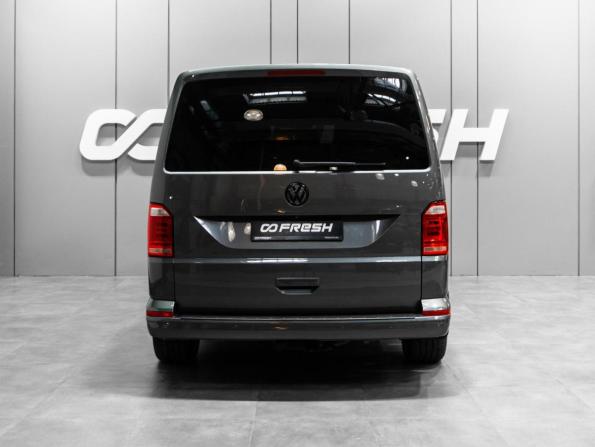 Volkswagen Multivan T6 с пробегом 2018 года, цена 4 719 000 рублей, 146936 км, минивэн, Автокод Объявления