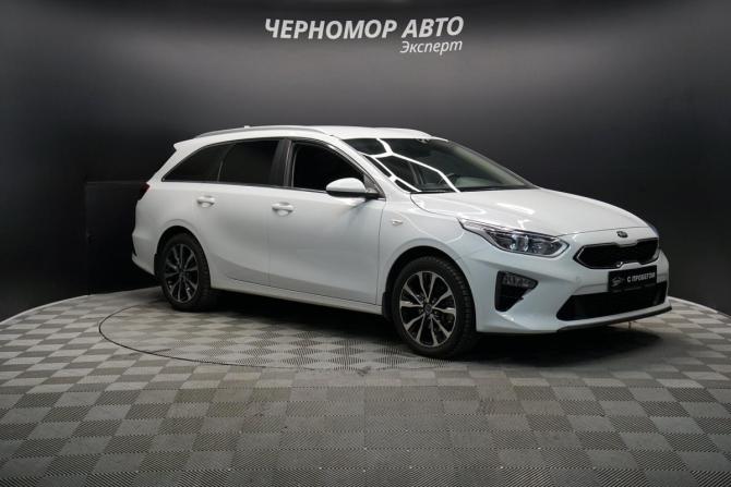 Kia Ceed III с пробегом 2021 года, цена 1 998 000 рублей, 76670 км, универсал, Автокод Объявления