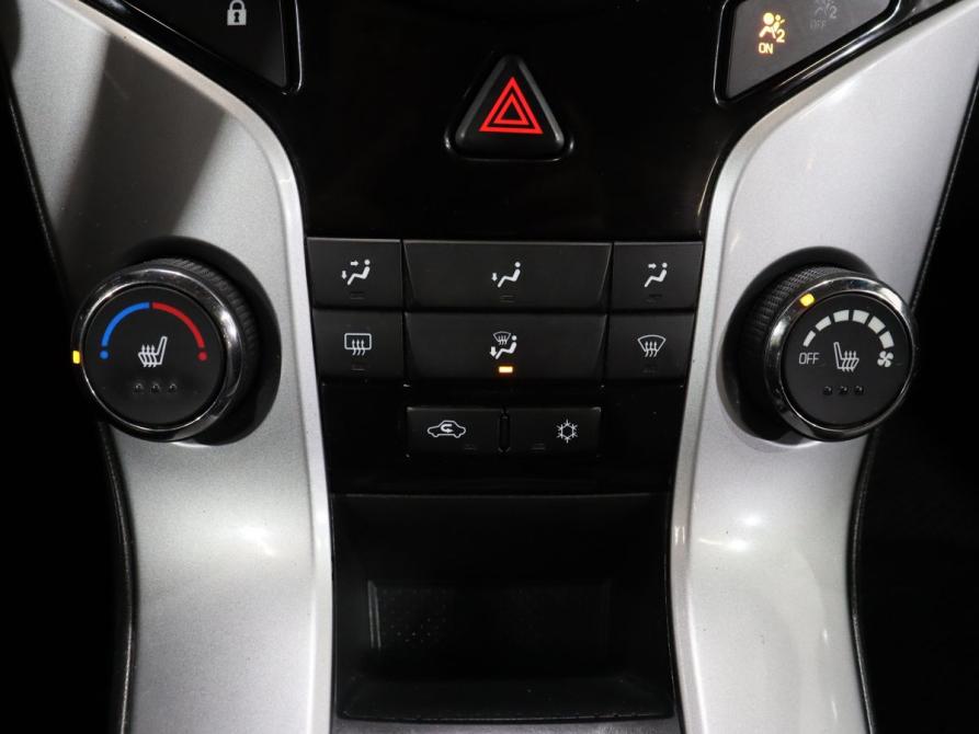 Chevrolet Cruze I Рестайлинг Москва  - изображение 18